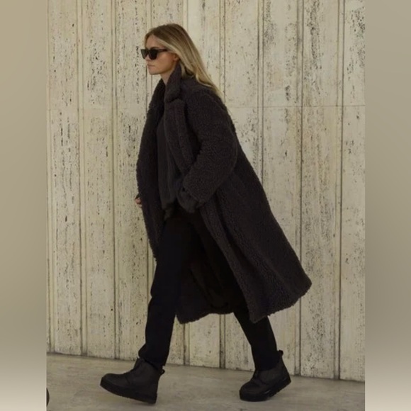 UGG Jackets & Blazers - Ugg Gertrude Teddy Long Coat - Ink